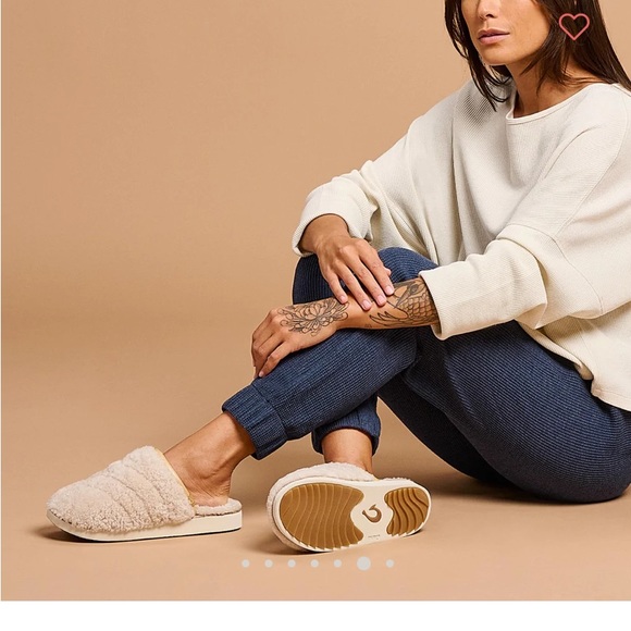 OluKai Shoes - 👛FIRM PRICE OluKai Pupu Mua Womens mule slippers